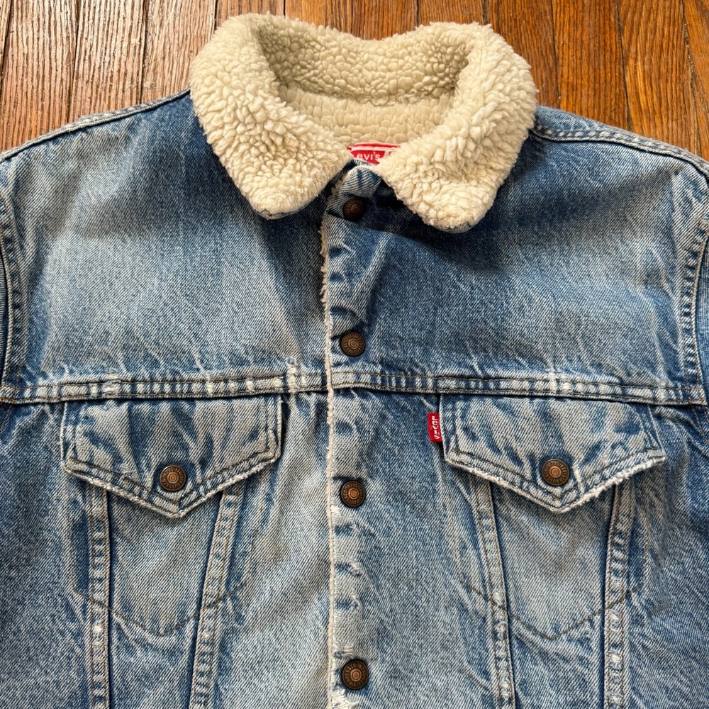 70’s Vintage Levi’s Sherpa Lined Denim Trucker Jacket - Picture 3 of 16